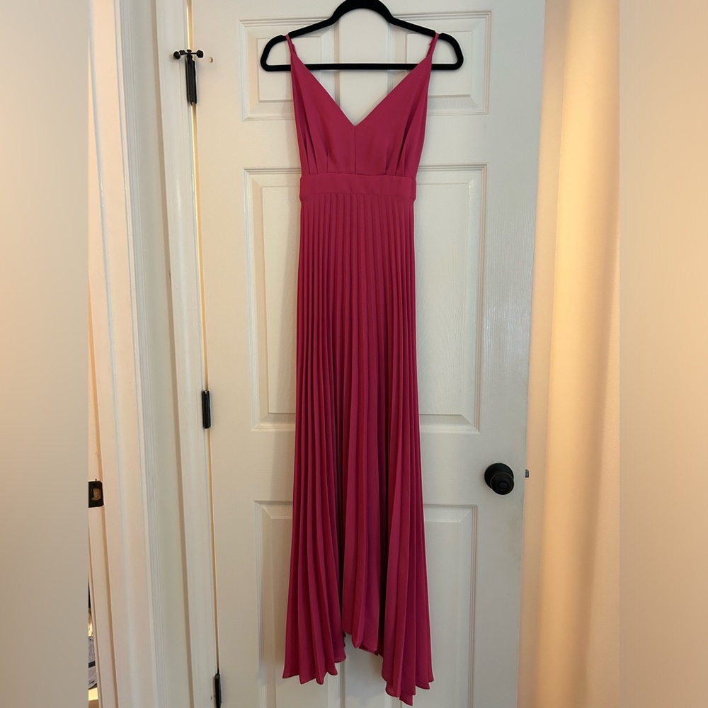 Charmed Hearts Pink pleated maxi dress; size:‎ S
